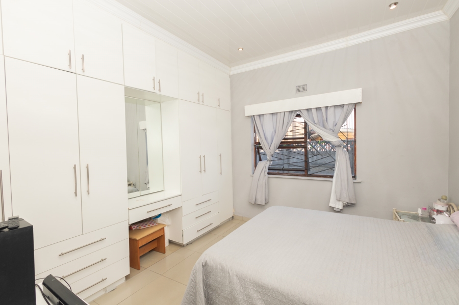 3 Bedroom Property for Sale in Ravensmead Western Cape